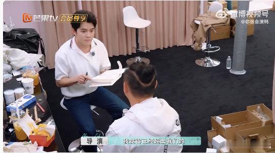 李佳琦国货出海搞定第一步李佳琦[超话]李佳琦国货出海第一步太燃了！果断又坚定，为