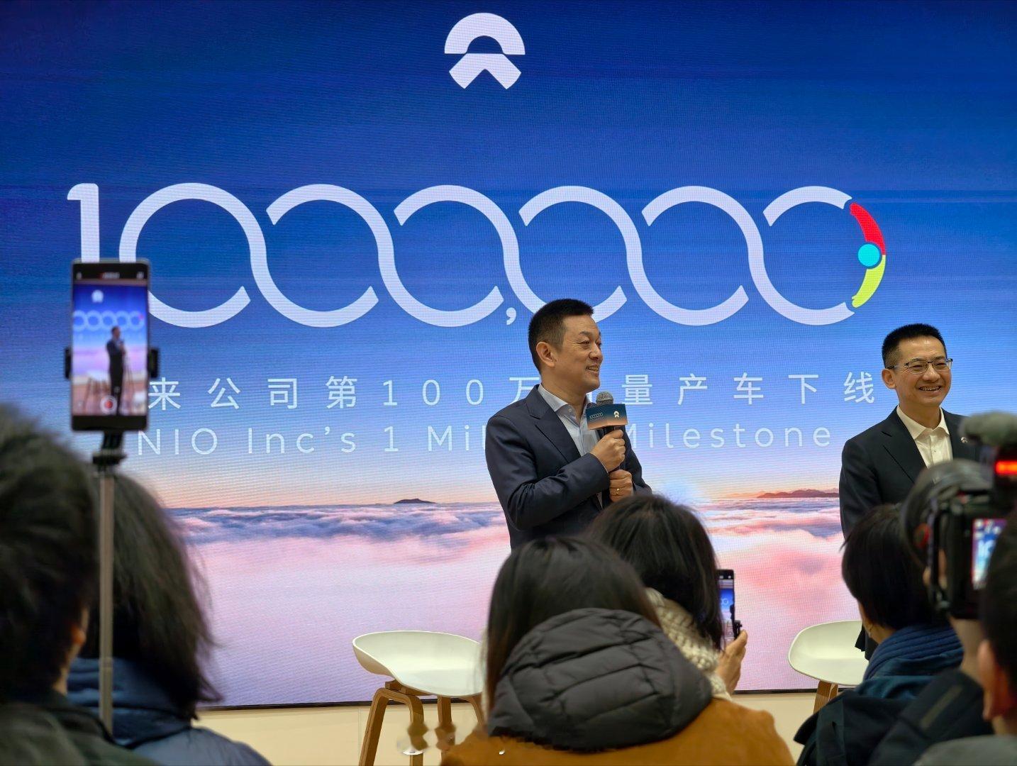 如何评价2025？斌哥：比预期还差一点（笑），下半年的增长速度是非常高的。第一个