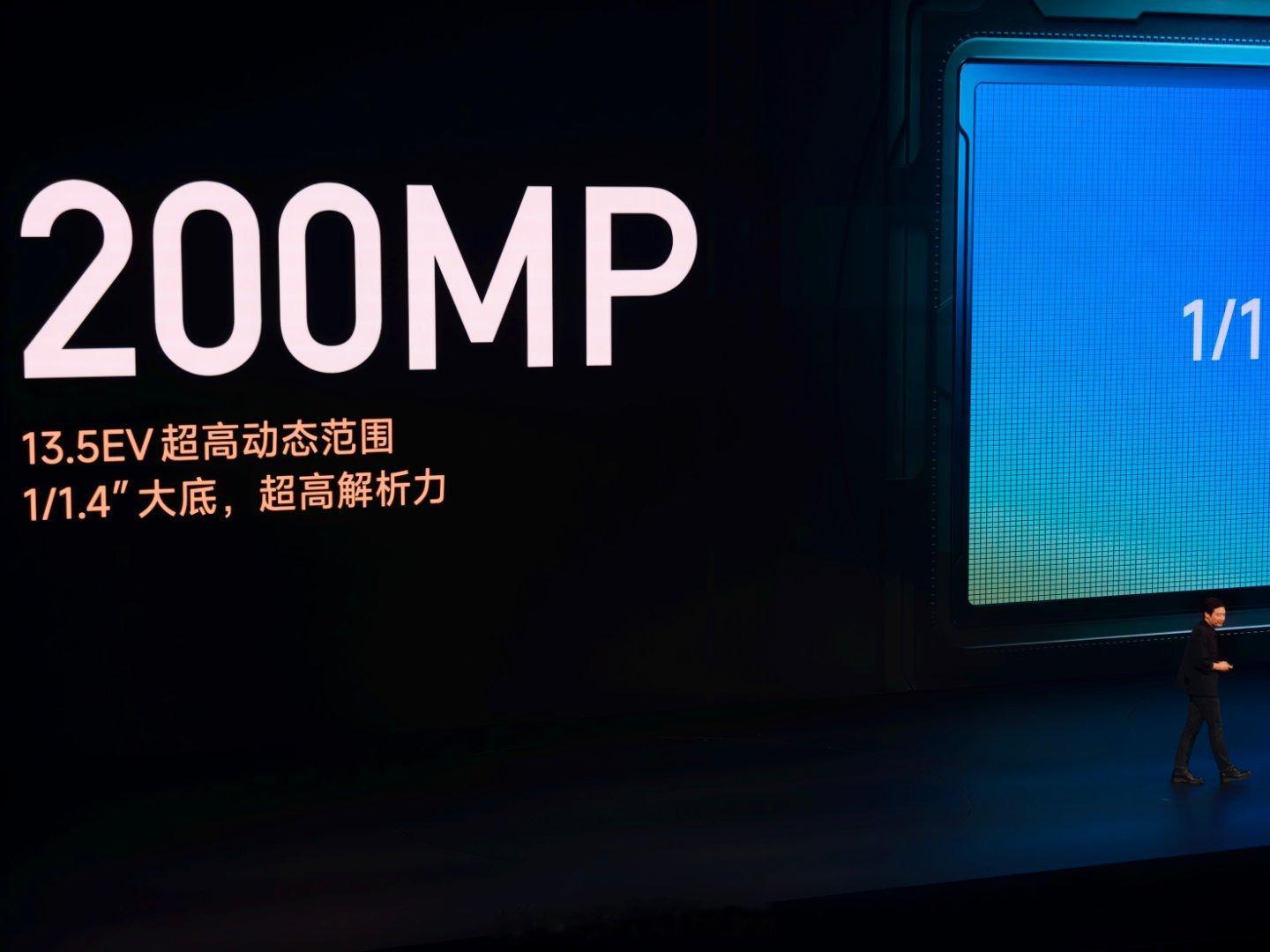 PPT：按一次快门，讲三个故事雷总：拍一张照片，发三次朋友圈