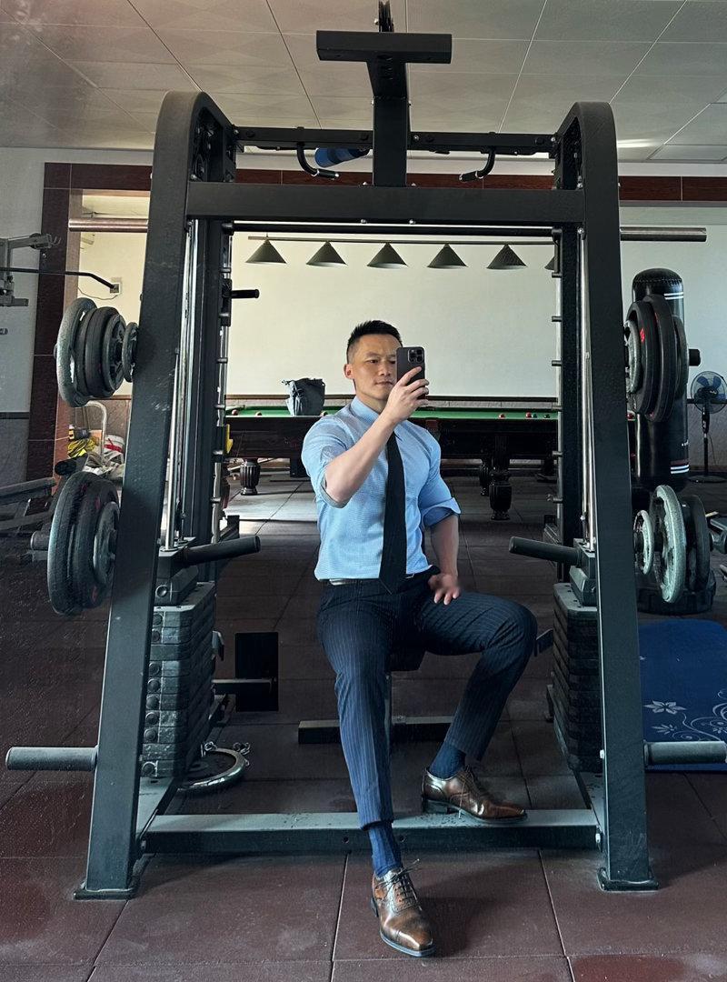 建议大家不要过度提醒是的，过度提醒从某种角度就是一种批评。如果是亲密关系中的过度