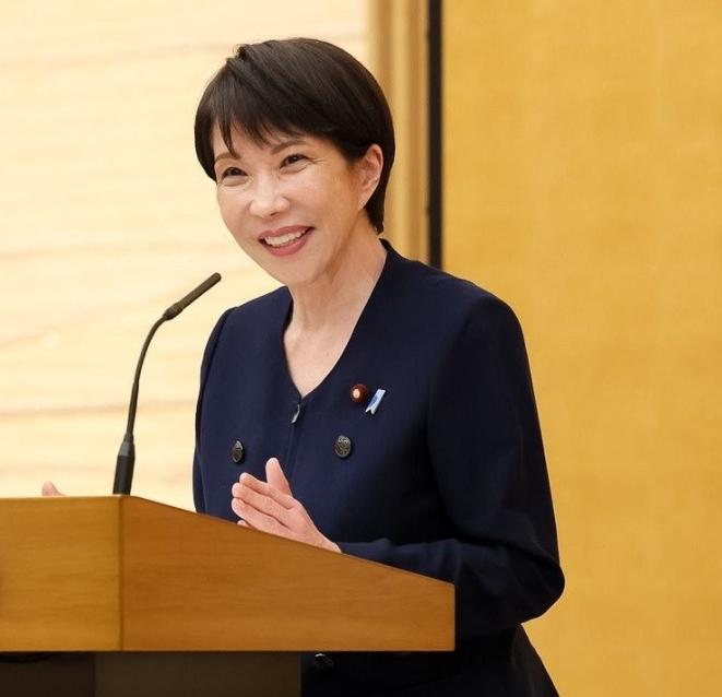 日本终于绷不住了：一天之内，40家日企被制裁，木原稔主动喊话要对话。

当地时间