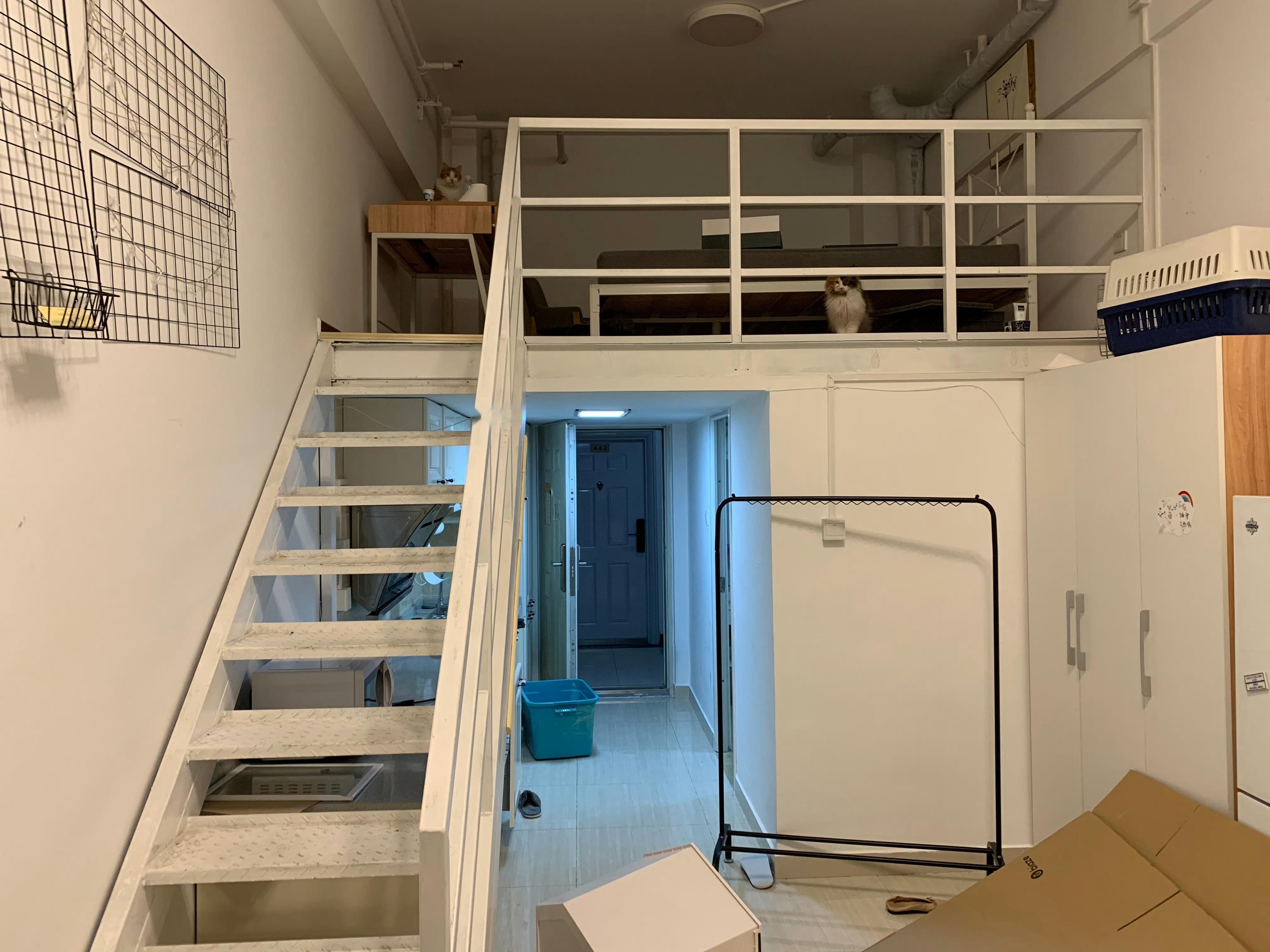 住过一年北京的LOFT当时3600一个月对loft公寓彻底祛魅了破房子，夏天阁楼