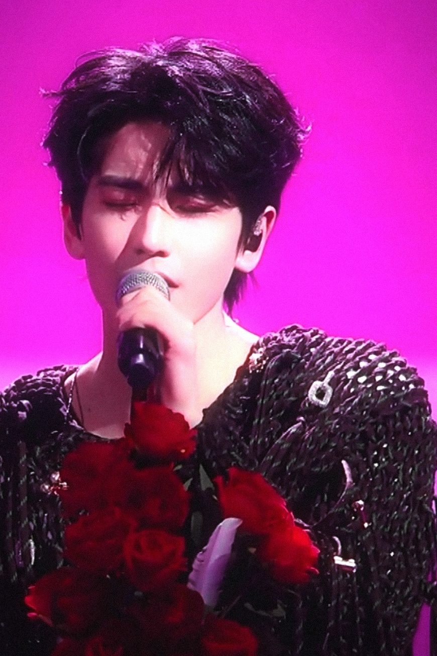 张凌赫🥀  