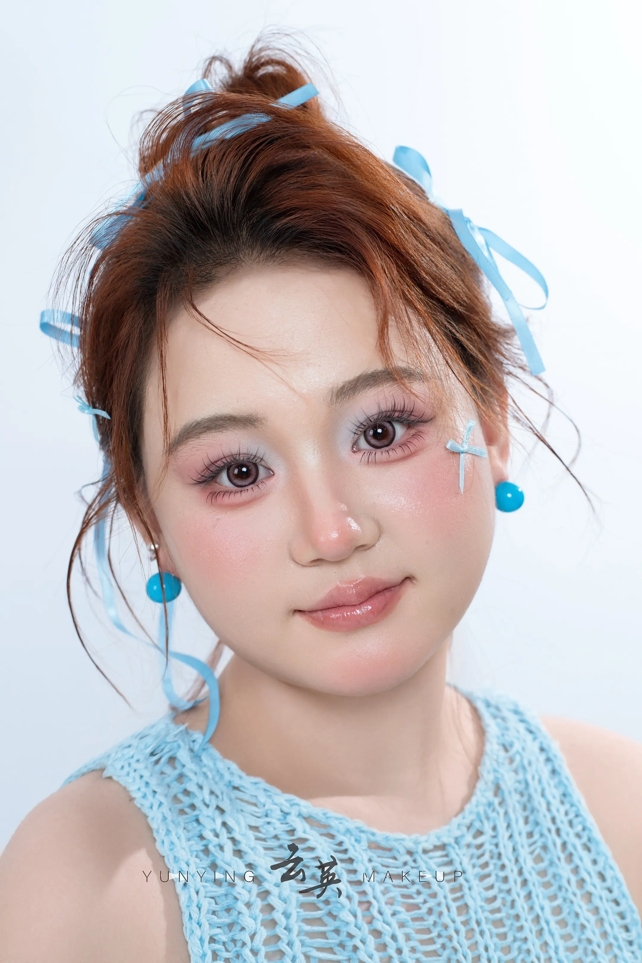 蝴蝶结丝带发型好米～允许无限放大的妆容