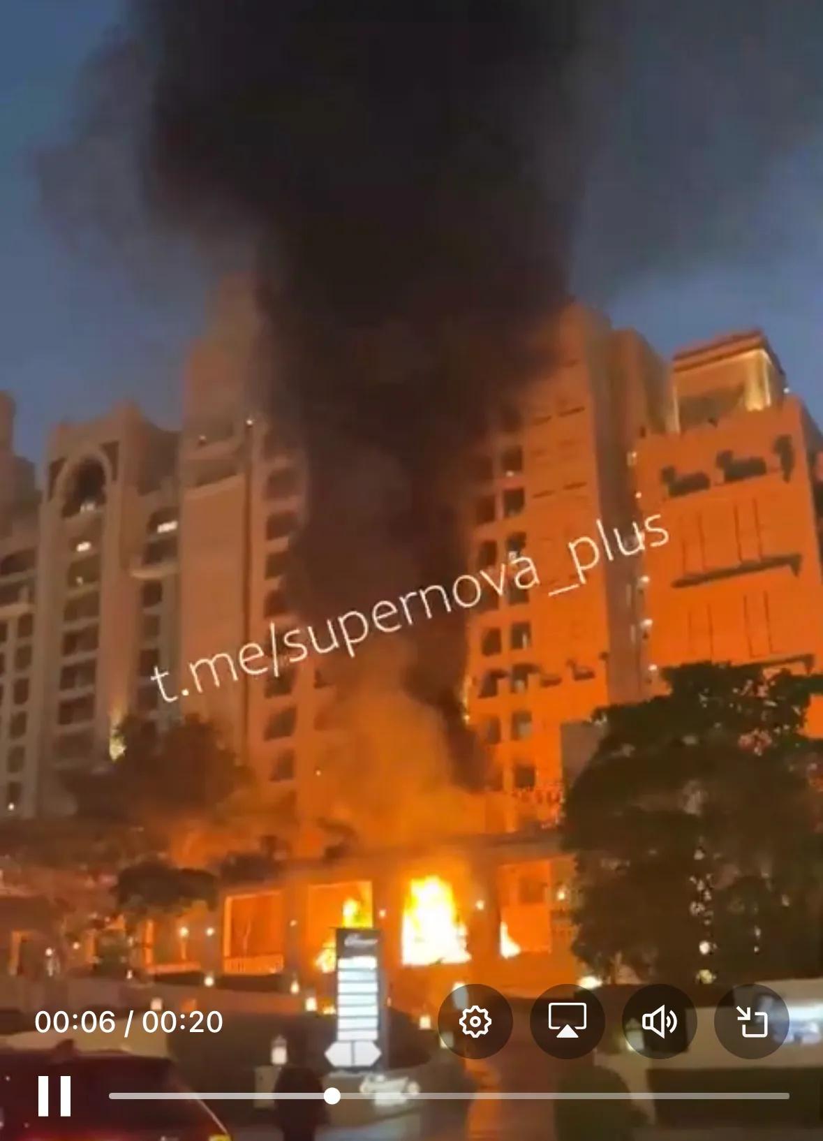 🚨突发：伊朗导弹成功突破阿联酋防空系统，击中迪拜棕榈岛酒店及度假村。
伤亡情况