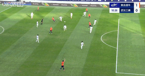 青岛海牛vs武汉三镇 上半场比赛结束，武汉三镇0-1落后青岛海牛！如果放水，请放