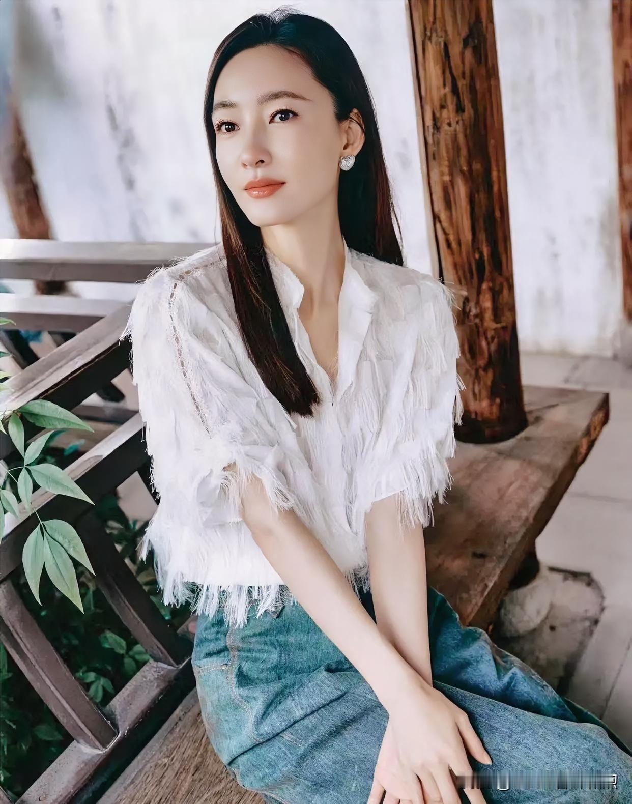 发现美流苏轻舞，光影斑驳，静享岁月温柔。