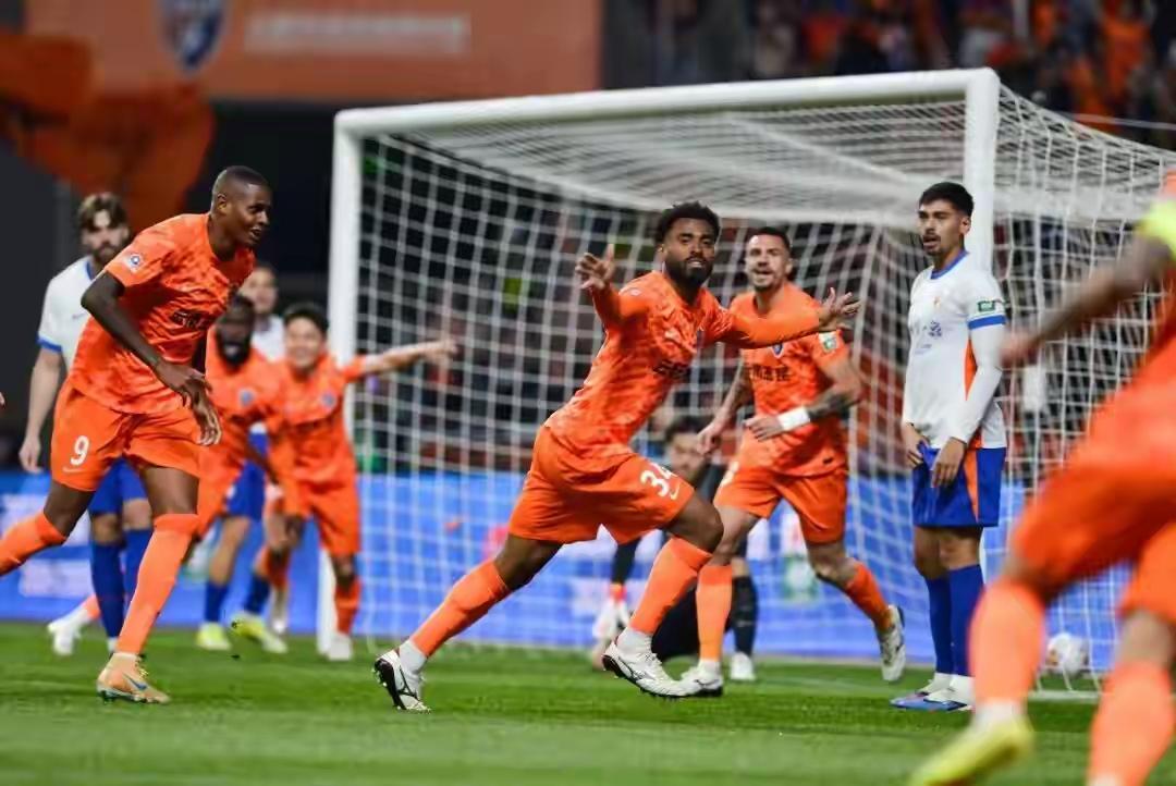 外媒评中超第三轮最佳球员：云南玉昆奥斯卡满分！
中超联赛第三轮结束，世界著名体育