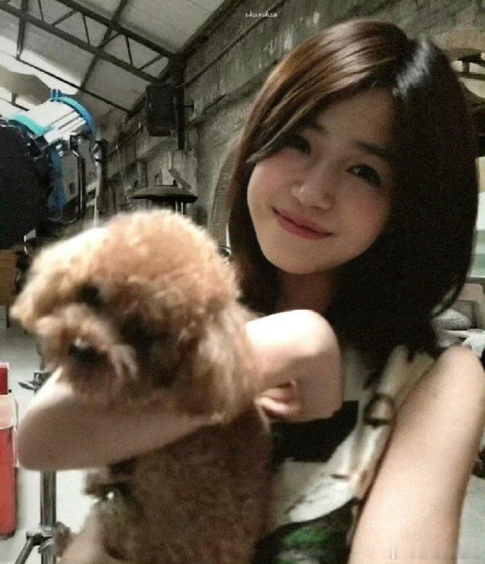 陈妍希的澄清帖毁掉一个女人最简单的方式就是毁掉她的名声。 