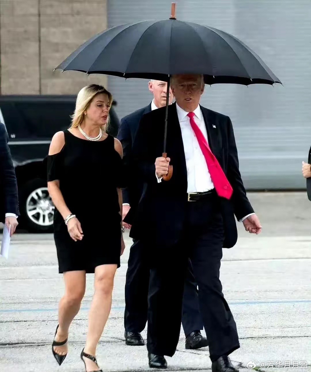 川普说有中国人在美国生了56个孩子，这些孩子都拥有美国国籍，他对此感到痛心，准备