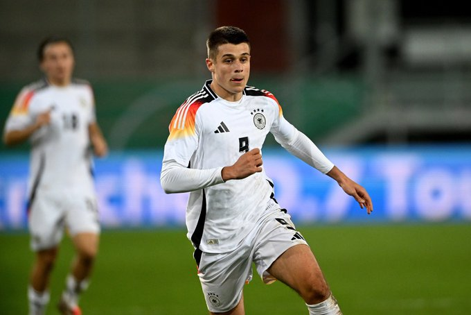 罗马诺：阿森纳未就埃斯波西托或特雷索尔迪展开积极谈判