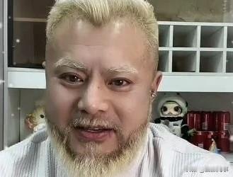 “蛮王”拒绝老葛、赵梦澈，定向投靠方丈！

          从二驴转投去方丈