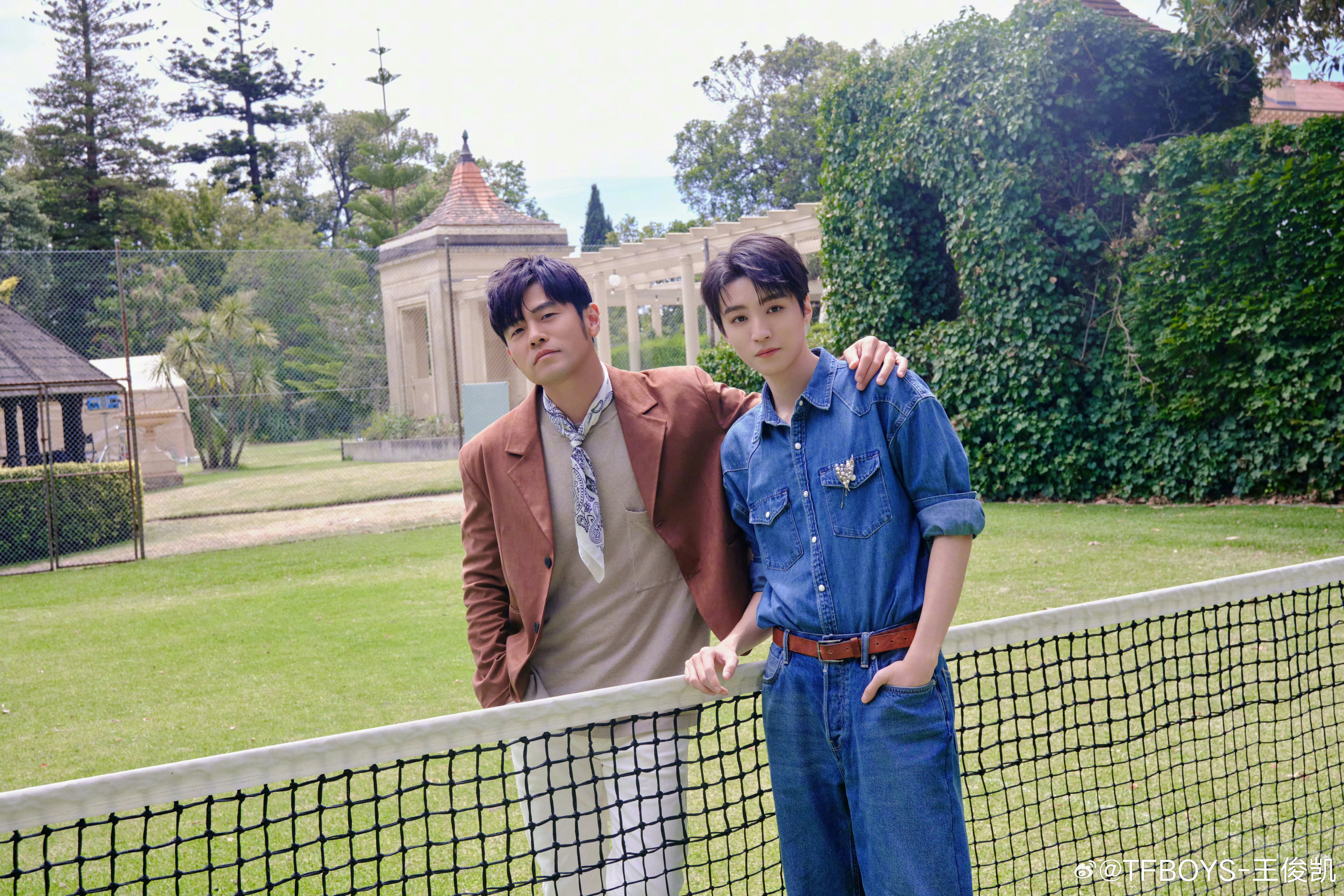 王俊凯新歌上线大家一起来听小凯的新歌咯 无人乐园