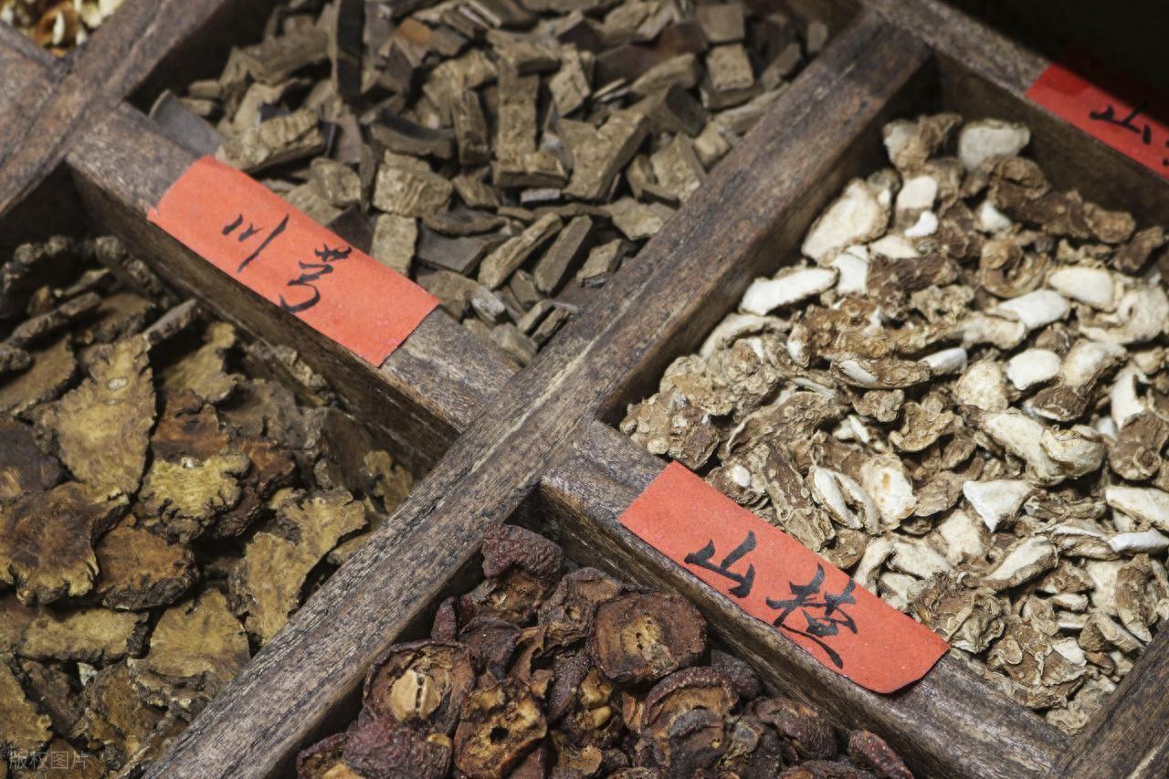 千年奇方太神了！尿闭肚大如石，三味药竟能起死回生💥
宝子们！今天陈大夫讲个中医