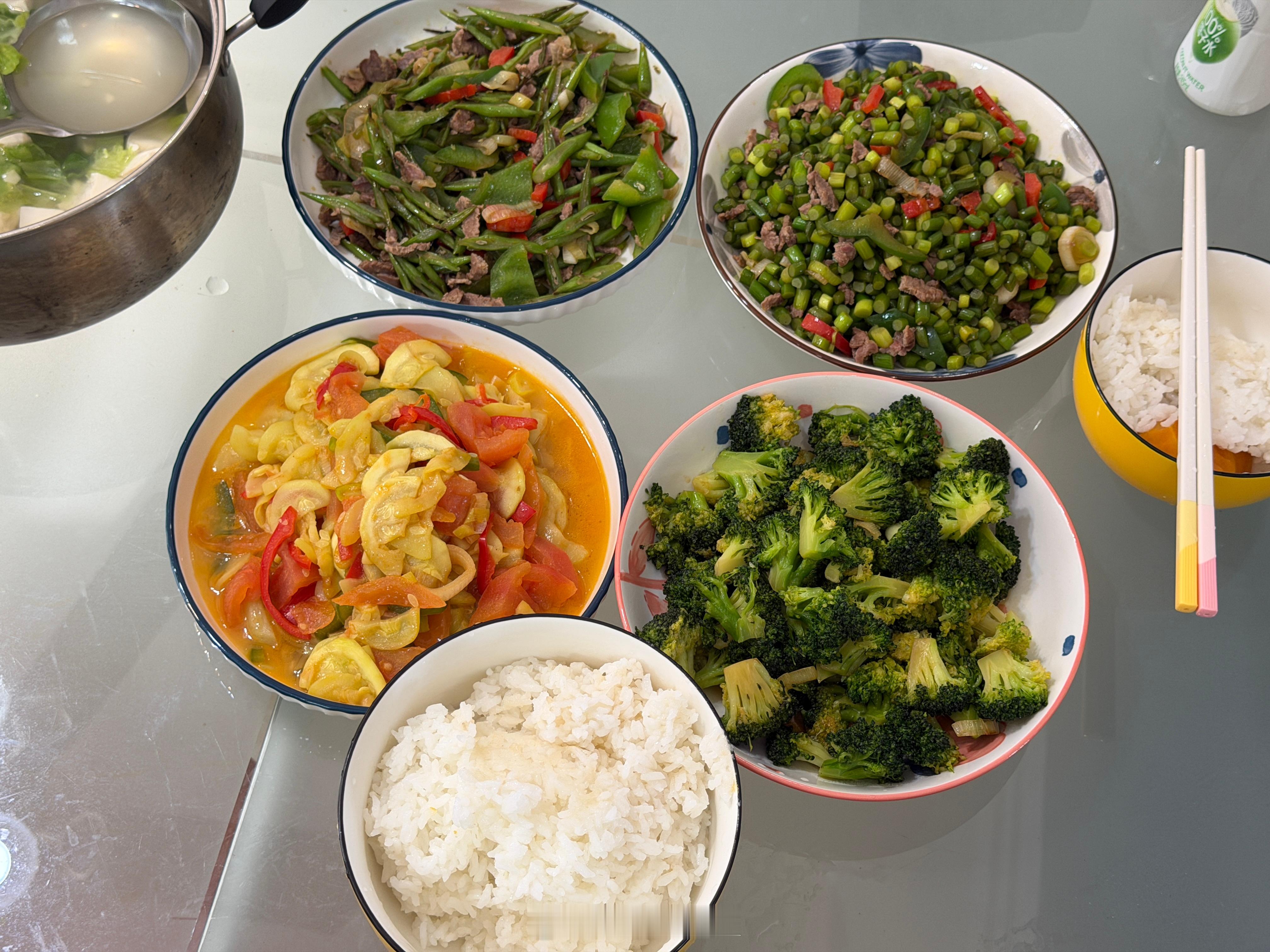 早，起床，恰饭