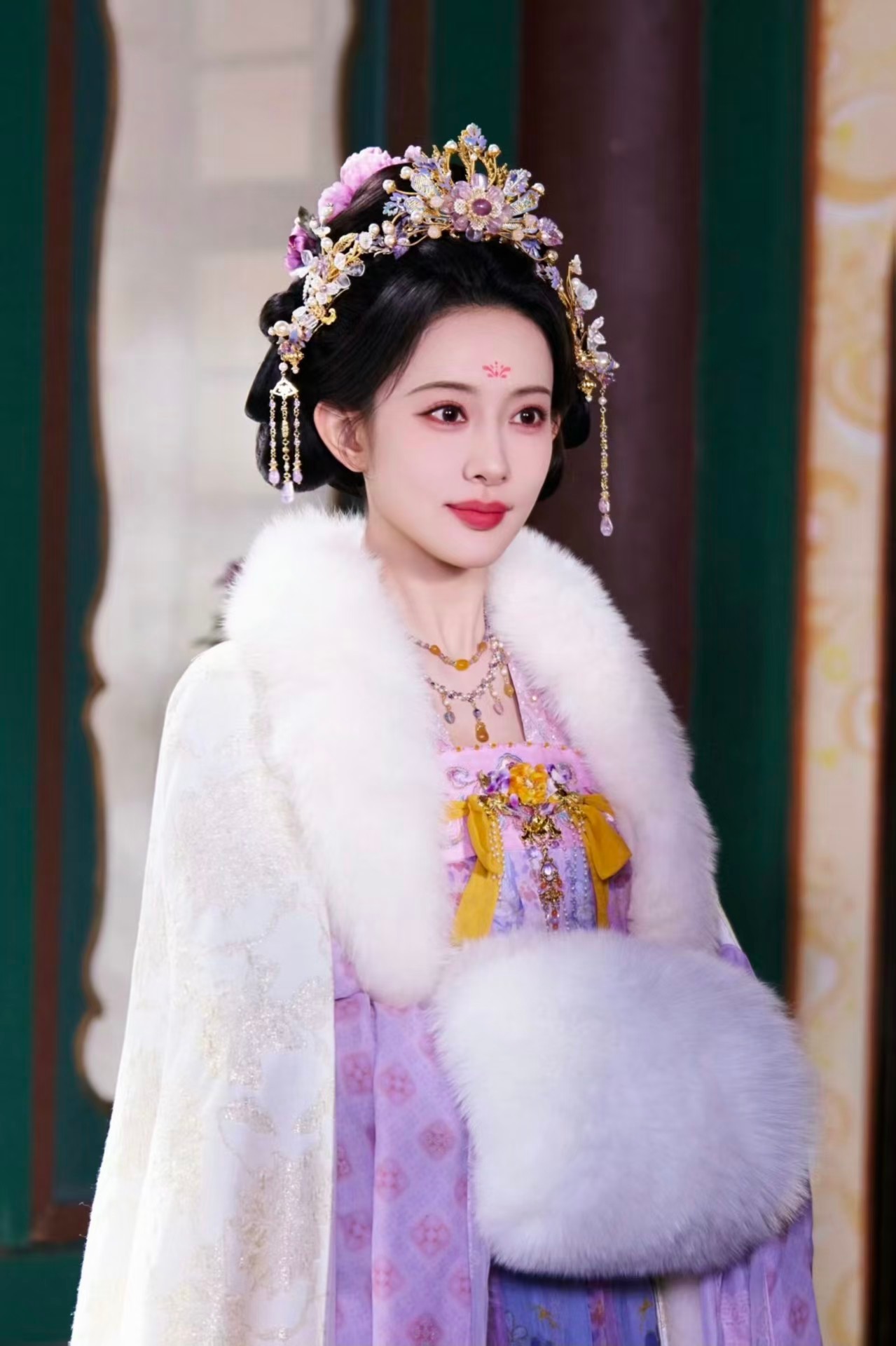 孟子义[超话]唐恬给尚公主做了2首歌 《我护我》光看词就懂暮晚摇那股不服输的劲儿