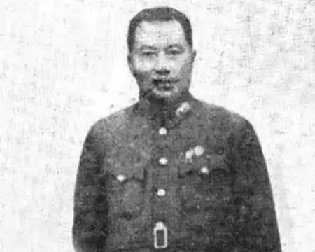 抗战胜利后，滇军第58军负责接收南昌日军，但接收立即就变成劫收引发民怨。于是，薛