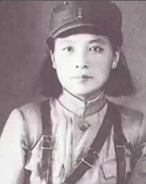 东北抗联壮烈牺牲的女战士金顺姫，杨靖宇将军的情报员，在战斗中负伤被俘，面对日军的