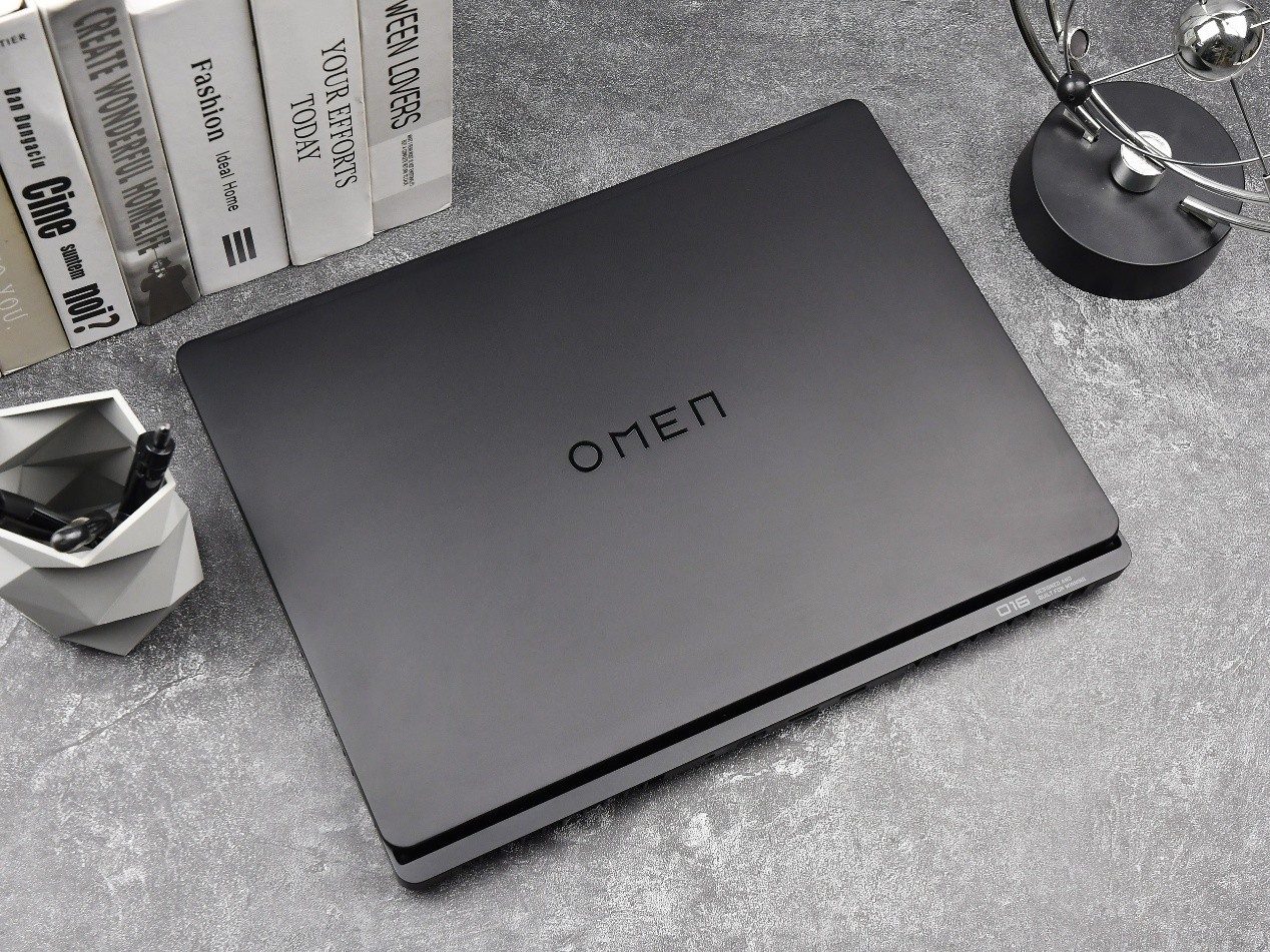 均衡表现的一线旗舰 暗影精灵MAX堪称万元内最强