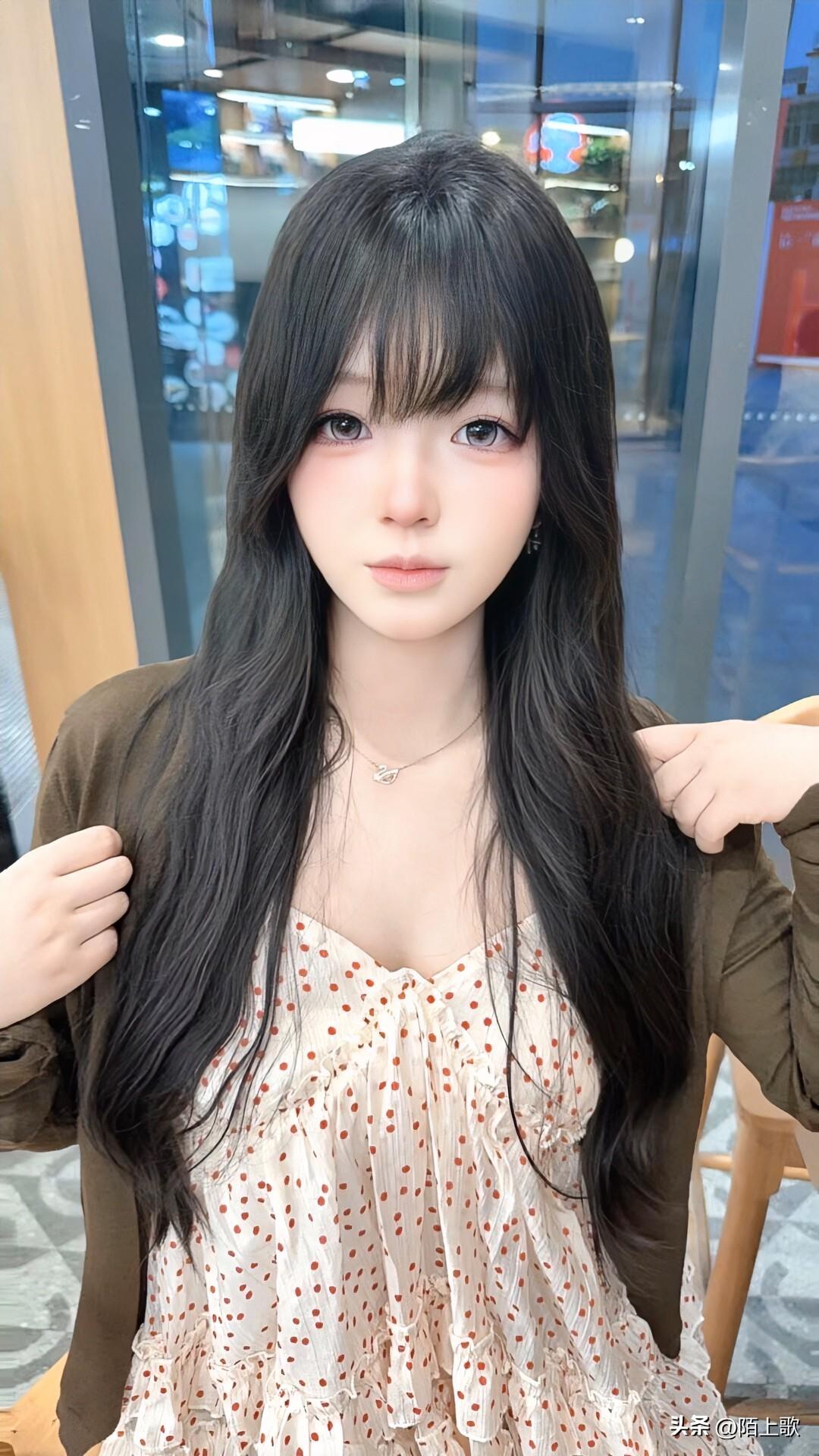上善若水，水利万物而不争。夫唯不争，故天下莫能与之争。