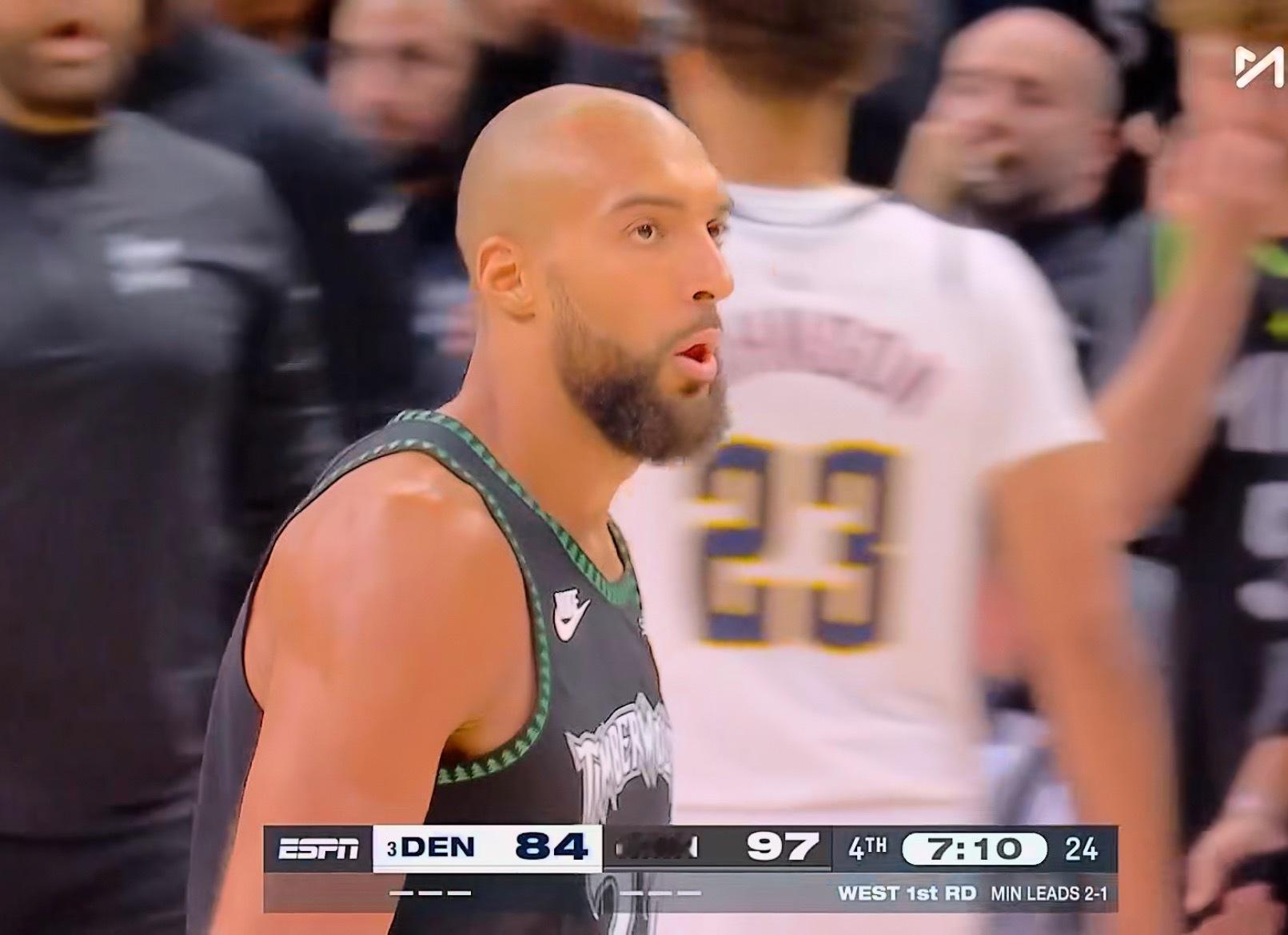 戈贝尔打停了掘金 