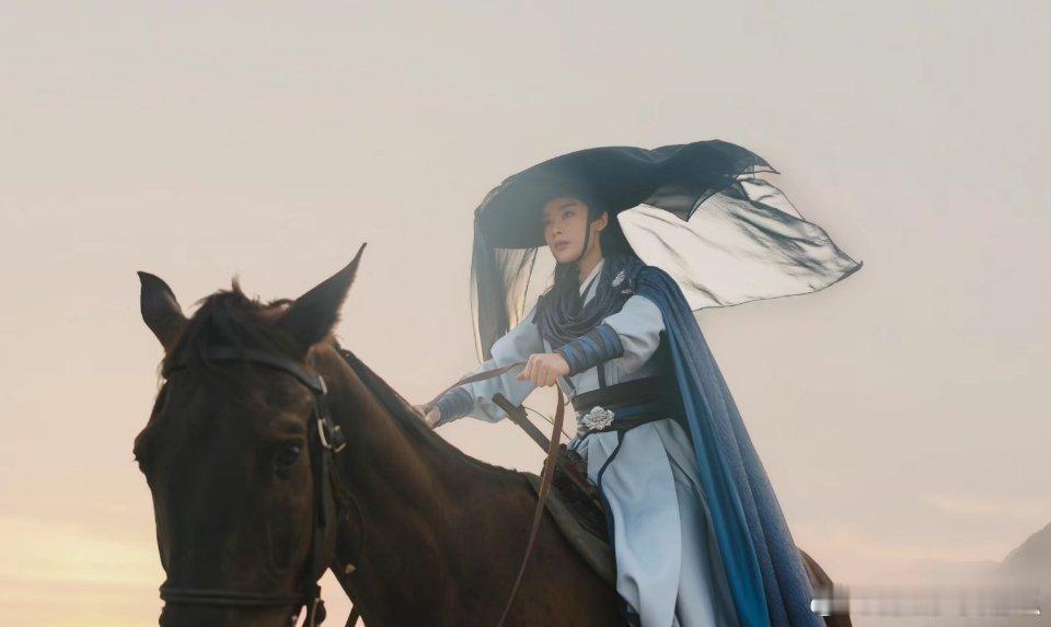 陈丽君的装扮真的很英气清爽 ​​​