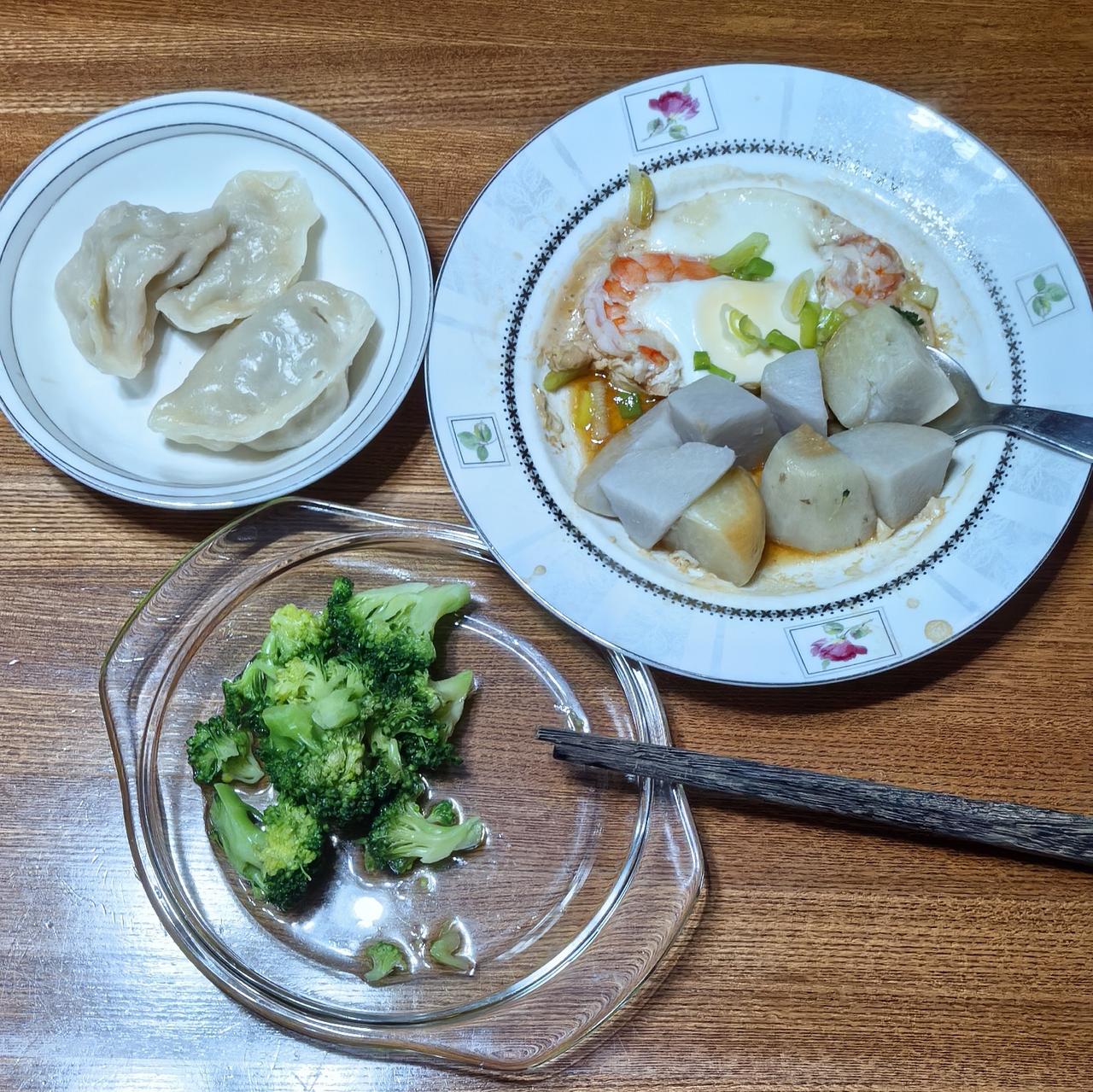 早餐，蒸蒸煮煮就搞定😆