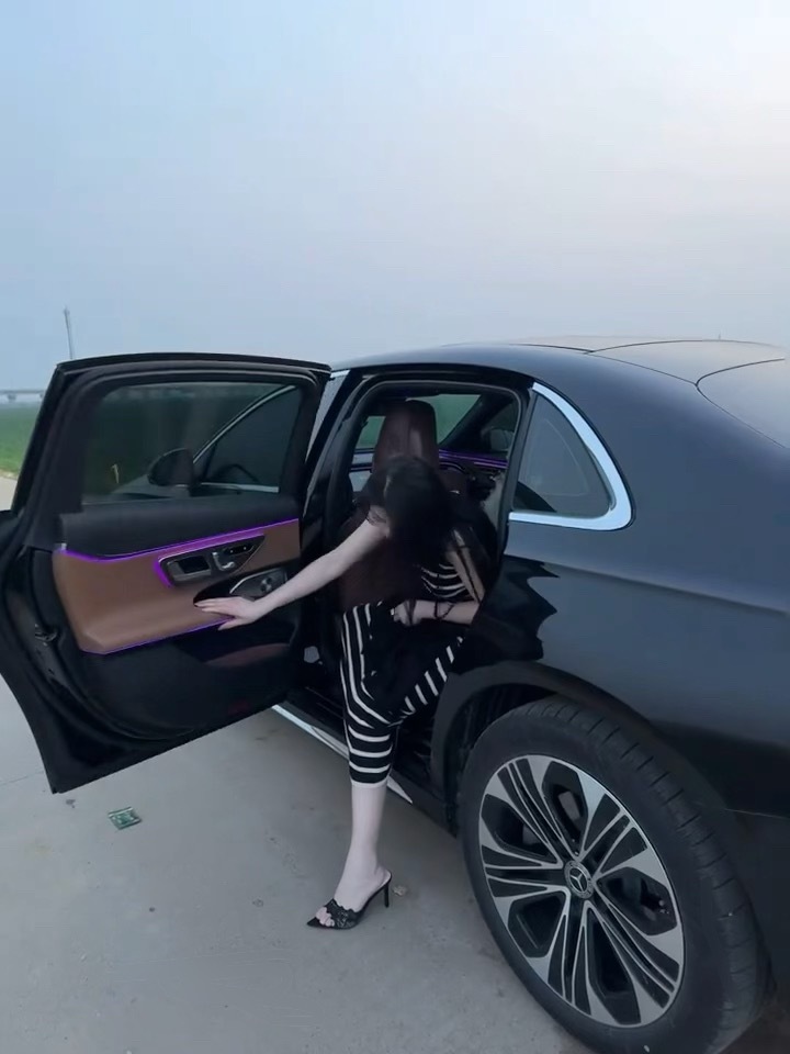 坐车晕车也挺难受的 