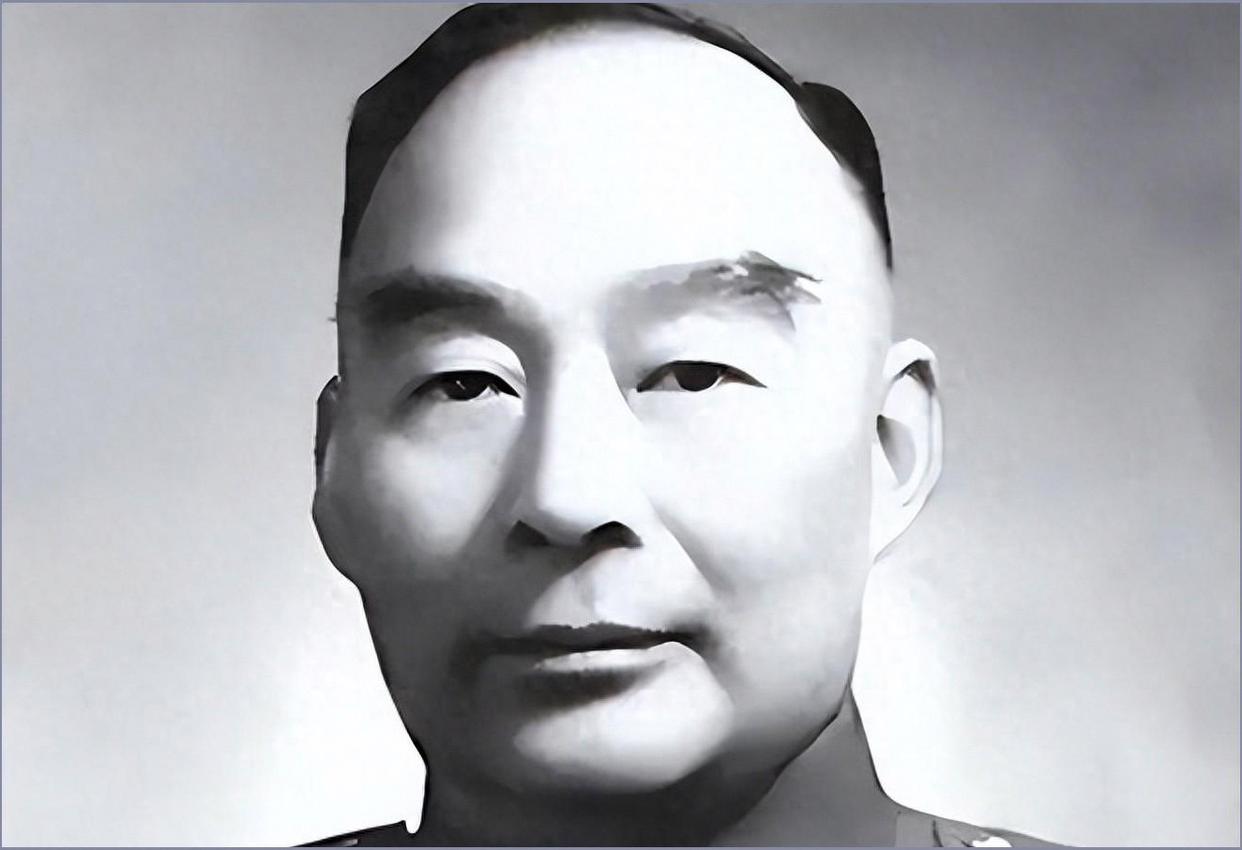 在胡宗南次子胡为善的记忆里，曾经不可一世的“西北王”与朝夕相伴的父亲，始终是两个