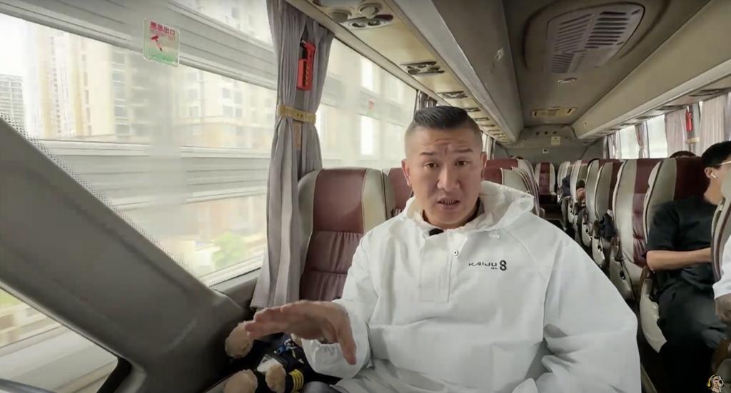 台湾网红馆长访大陆赞美祖国 轰美日欺负台湾

台湾网红“馆长”陈之汉近日二度赴中