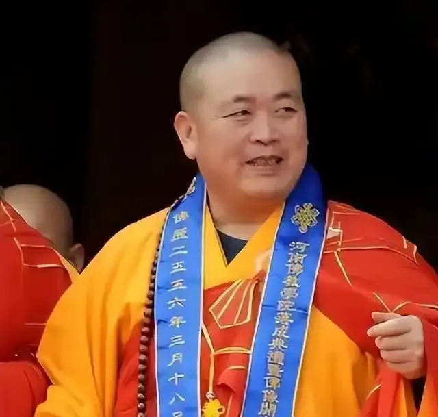 #少林寺回应网传释永信方丈被带走#【少林寺方丈释永信被曝带走接受调查，少林寺回应