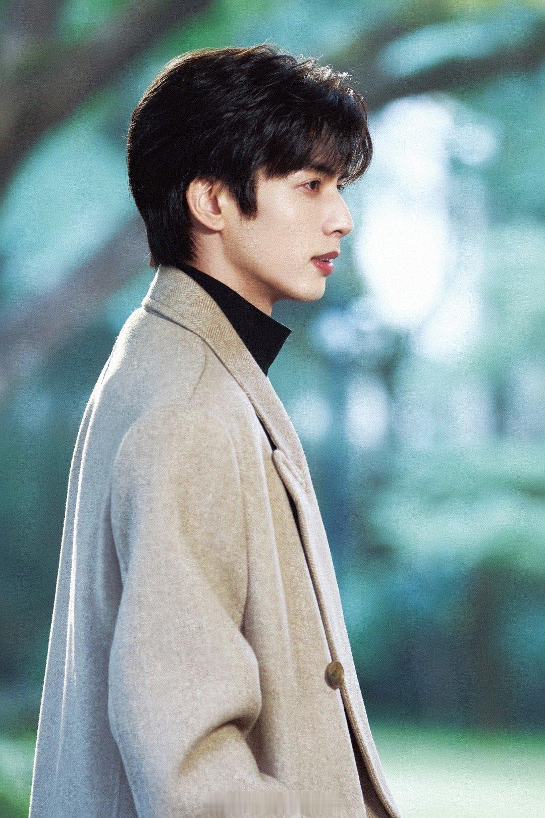 宋威龙林屿森是模范男友吧啊啊啊啊。咱们的《骄阳似我》都要给观众甜掉牙了啊，宋威龙