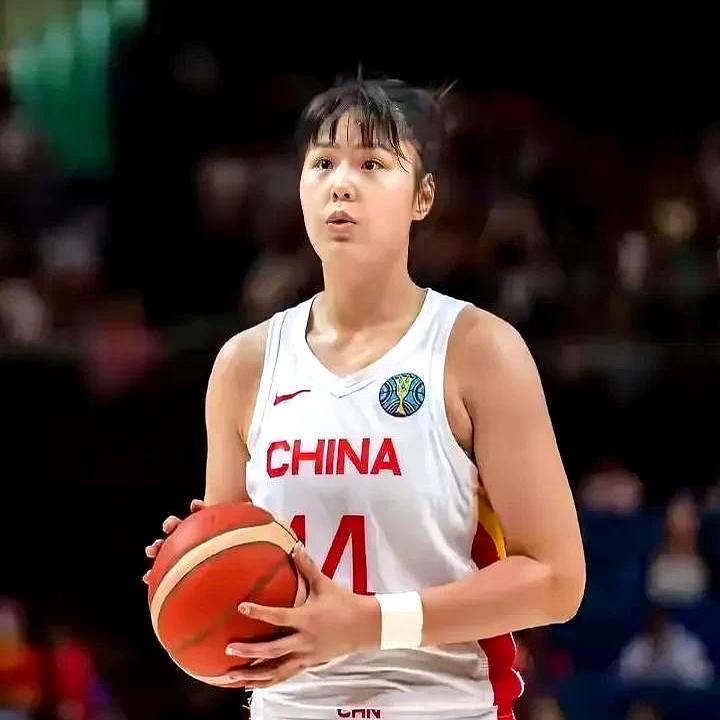 刚开场就被马里打了个5比0？中国女篮转身就把非洲亚军按在禁区摩擦，81比68拿了