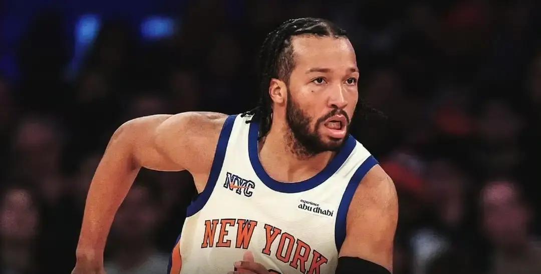 场均6.8次罚球，联盟第23，他被全网骂“碰瓷”。这可能是本季最大冤案。
 
数