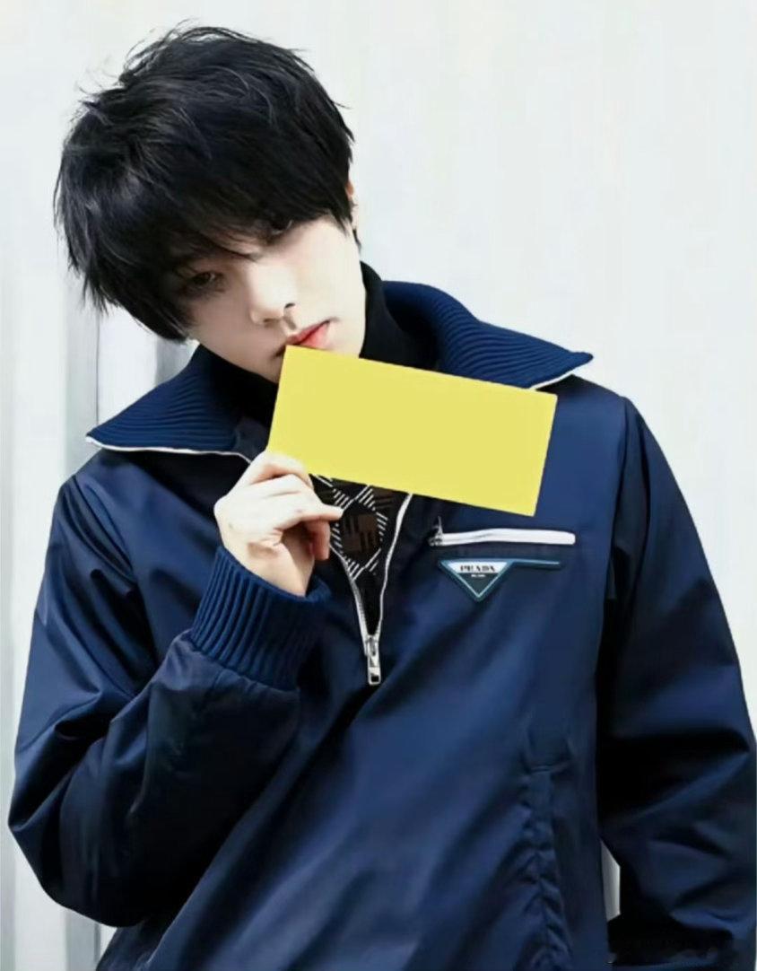 华晨宇华晨宇演唱会为何落地抚仙湖 从选址到搭建，华晨宇和他的团队为这场演唱会倾注