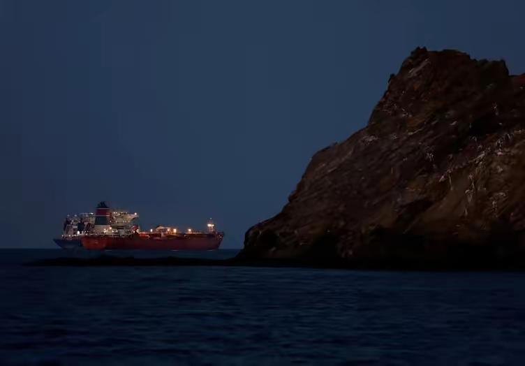 前几天还对着特朗普的“护航邀请”冷嘲热讽，一转头，英、法、德、日、意、荷这六个国