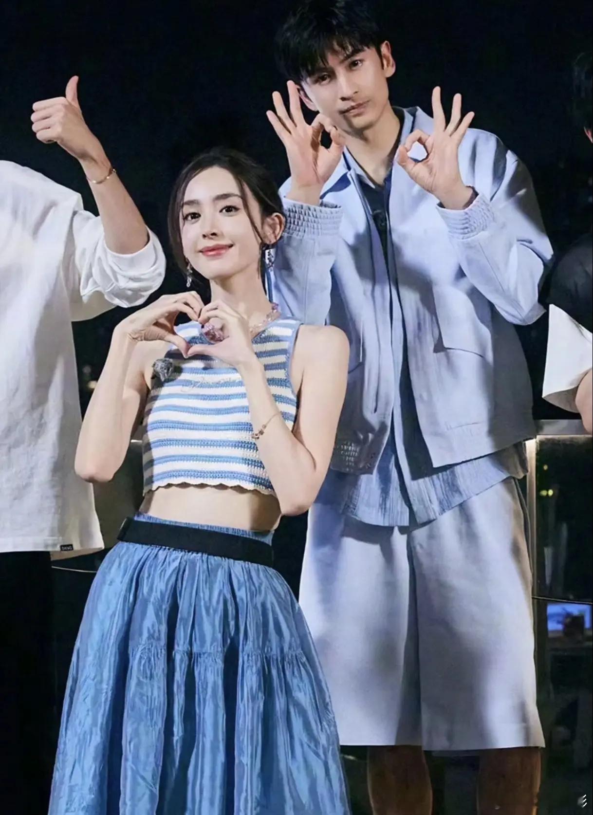 近期，狗仔拍到张云龙多次到古力娜扎家过夜，疑似恋情曝光，引发了网友的热议。众多网