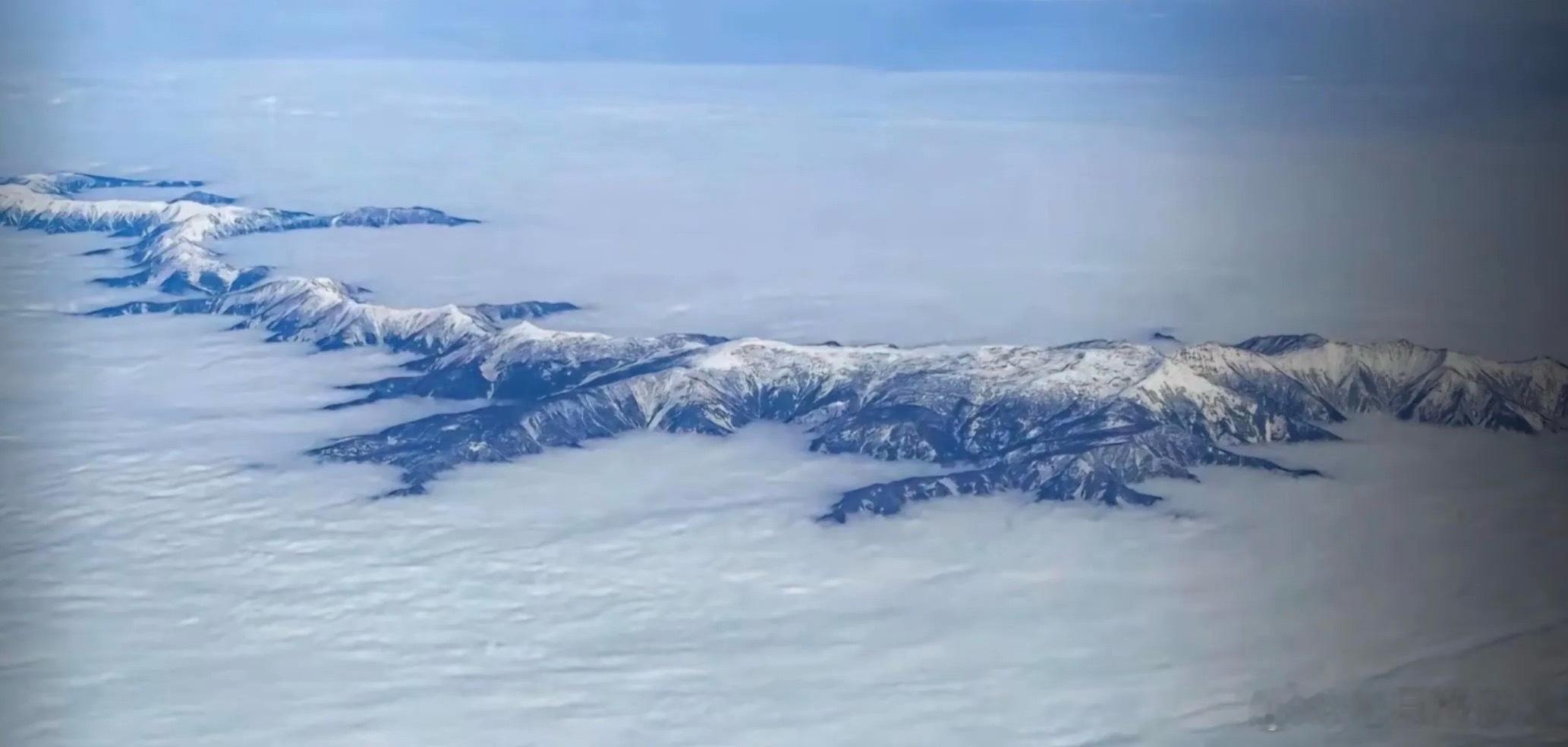 3人徒步鳌太线遇难景区无责这就是鳌太线，体能、高反、失温、瞬时冷风、暴雪、暴雨，