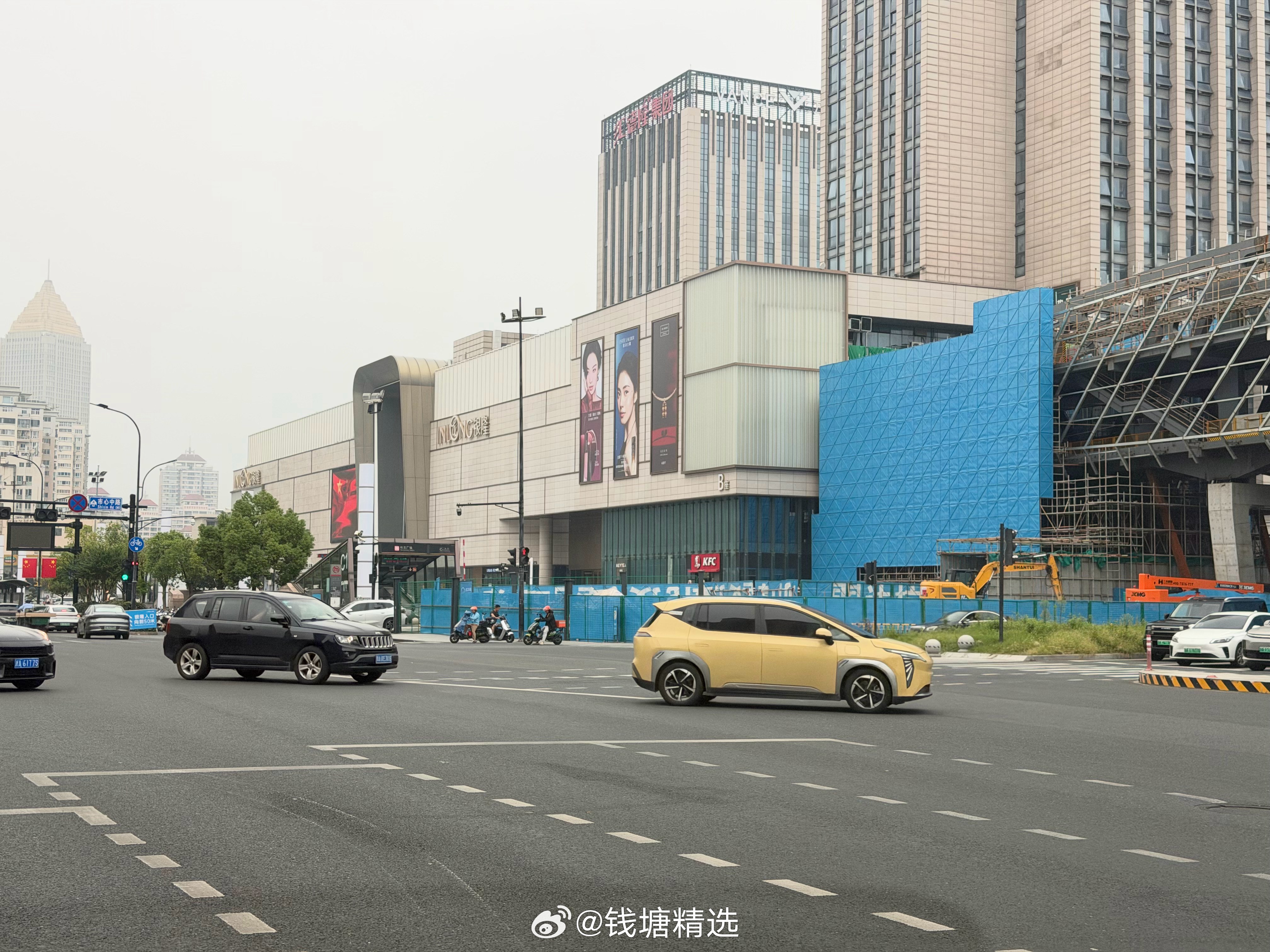 在萧山商业版图中，汇德隆是绕不开的名字。它从家电起家，2009年在杭州地铁2号线