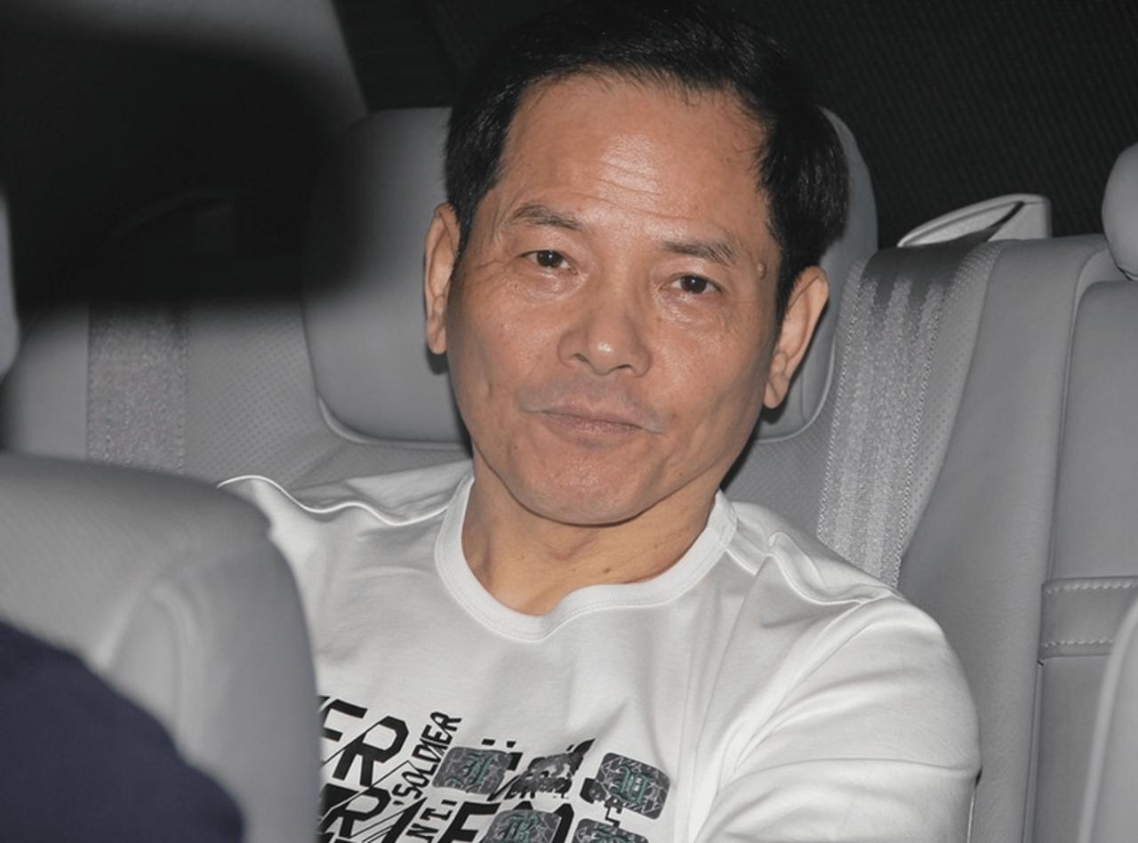 原来崩牙驹的洪门是“李鬼”啊！真正的洪门想来也不会要他，不是因为他实力不行，而是