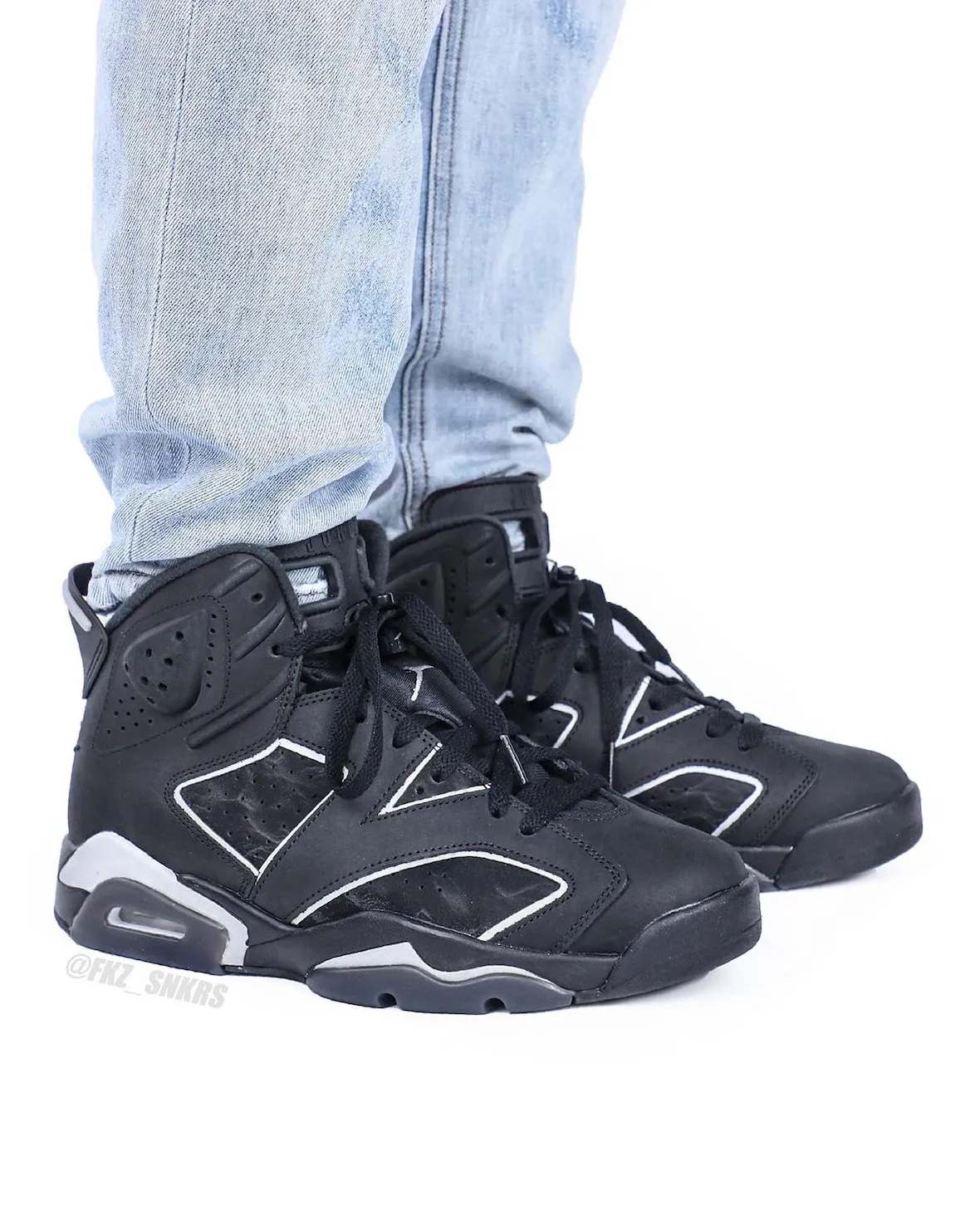 Air Jordan 6 “Cap and Gown”   4月30日发售 