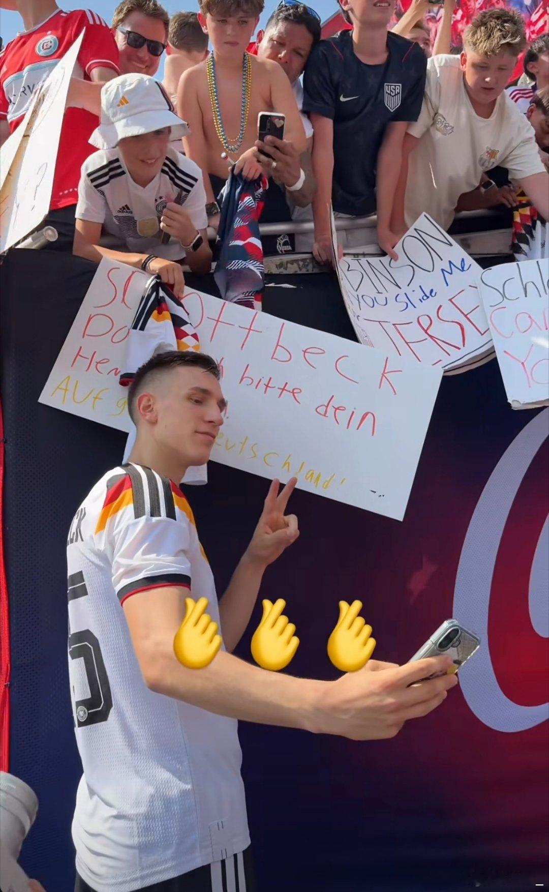 ✌😀 