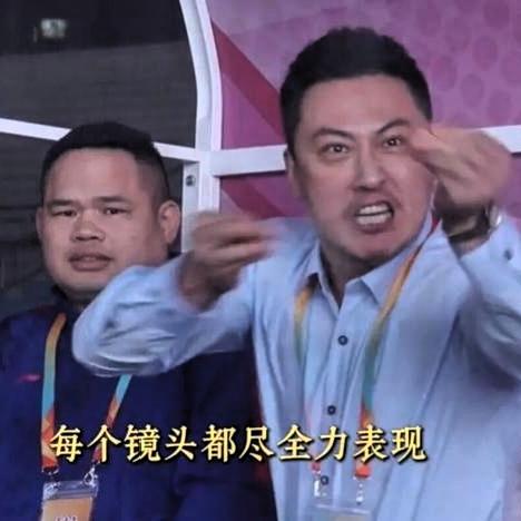 如何评价周星驰导演的《功夫女足》口碑两极分化，票房大卖但创新不足。