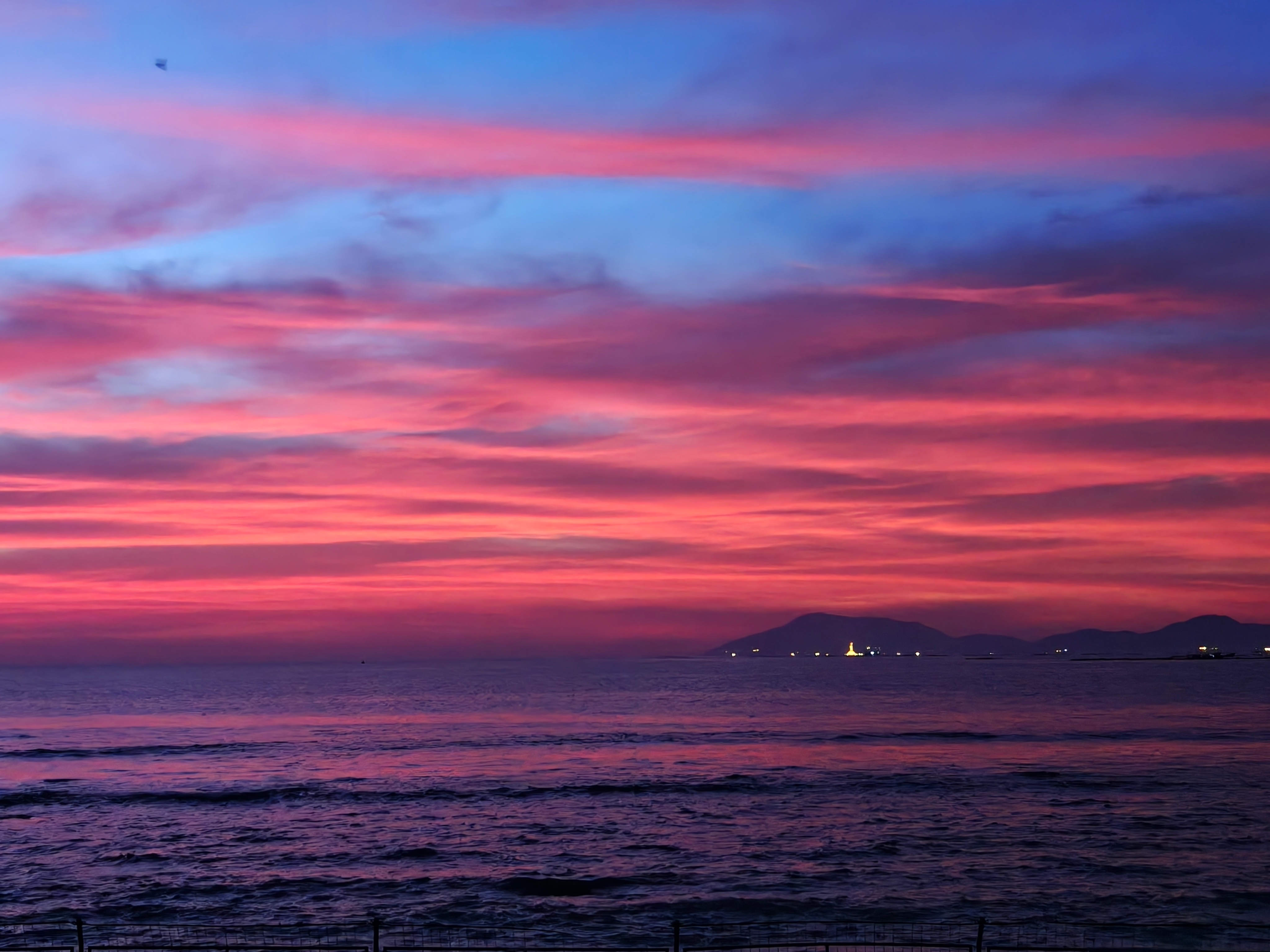 早上好，你们订的华为Mate80今天可以拿到吗？ 