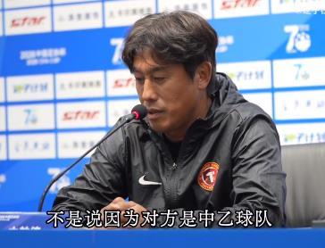 徐正源明天将带领辽宁铁人队亮相足协杯，这也是辽宁铁人队到韩国拉练后的首次亮相，赛