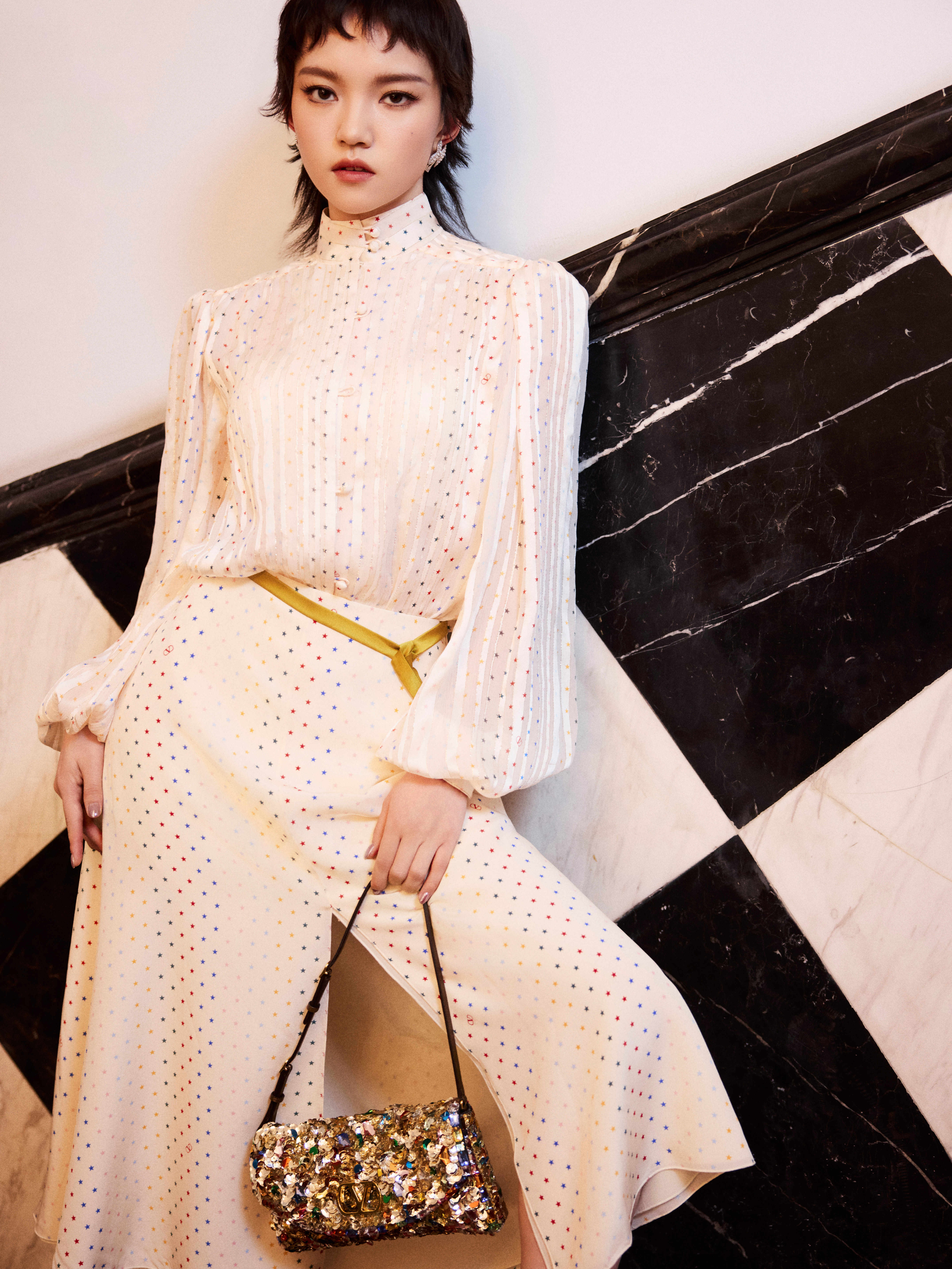 兰西雅兰西雅神似王菲兰西雅唱王菲梦中人在国际电影节的舞台上演绎王菲的《梦中人》，