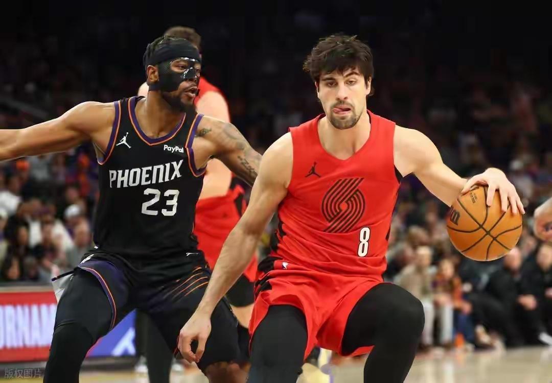 nba 时隔五年！杨瀚森未登场 阿夫迪亚41+7+12 开拓者险胜太阳晋级首轮阿