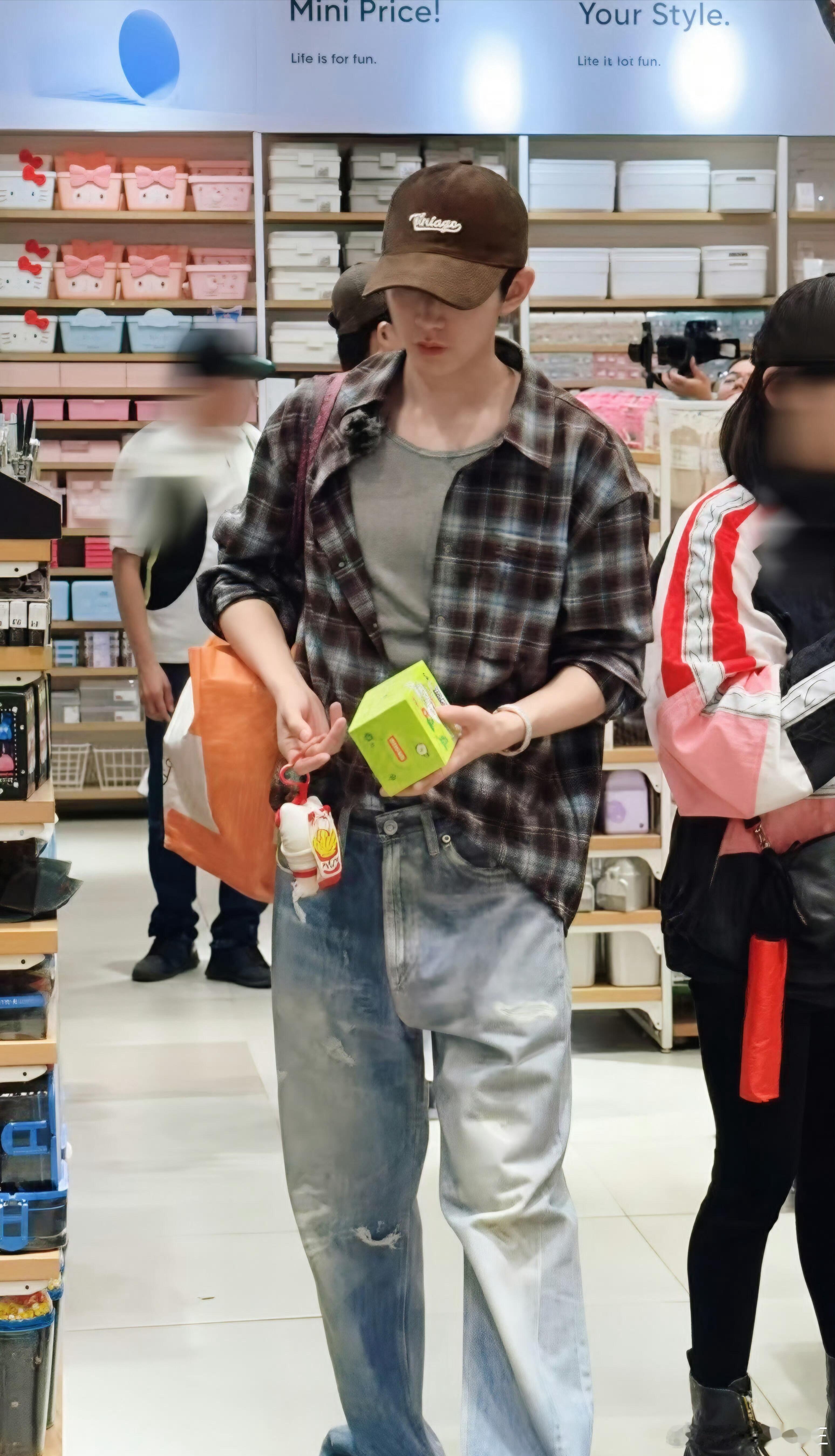 邓为私服审美时装周之花少限定版邓为不需要造型师他比造型师更懂穿搭 