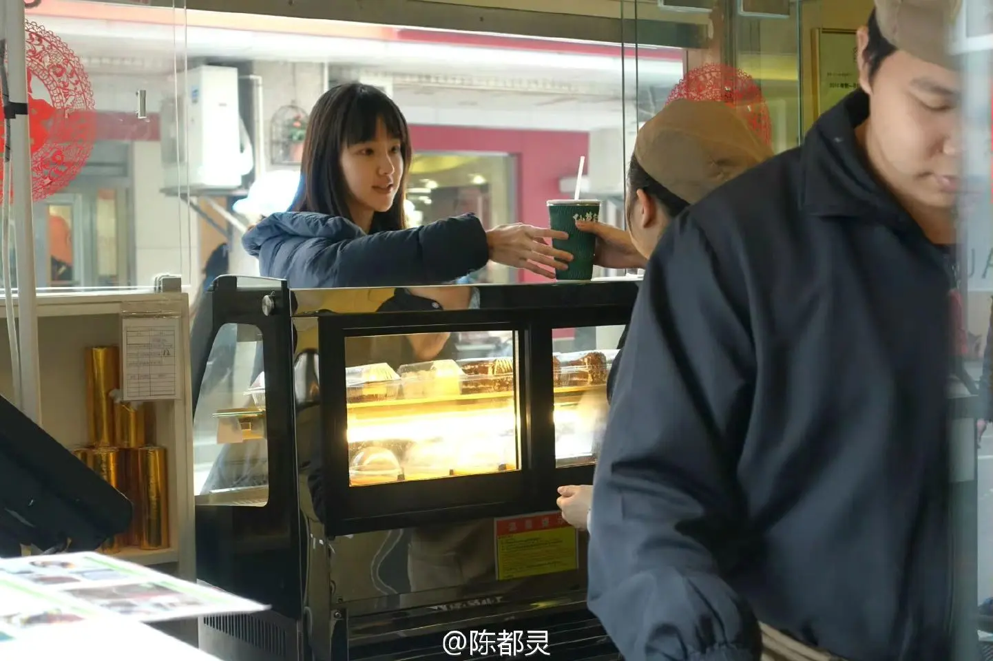 小时候的喜欢真是一件古怪又长情的事。