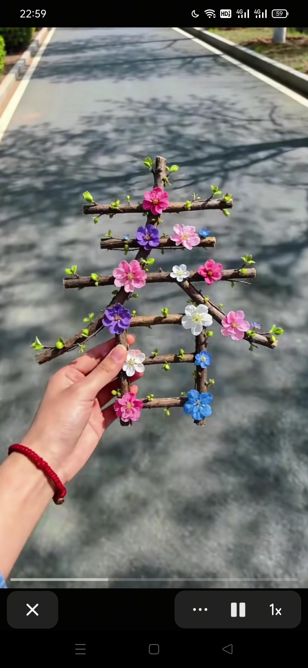 春日花枝手捧，浪漫满怀！🌸💕